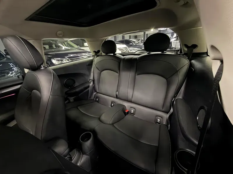 ميني كوبر 2023